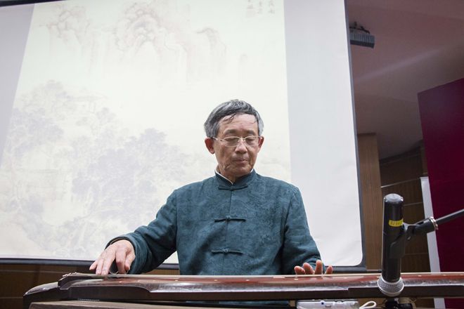 古琴艺术“梅庵派”国家级传承人刘善教走进江南大学“艺术课堂”
